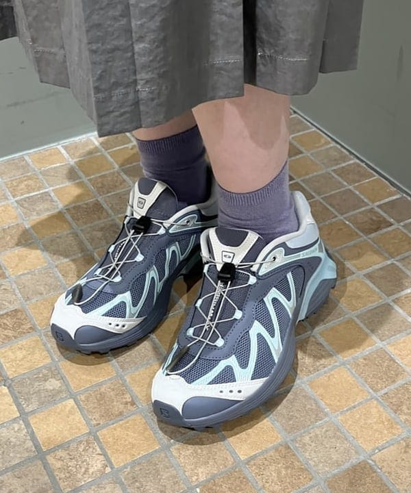 加歩さんの「BEAMS WOMEN｜モールフェード ジップ カーディガン」を使ったコーディネート