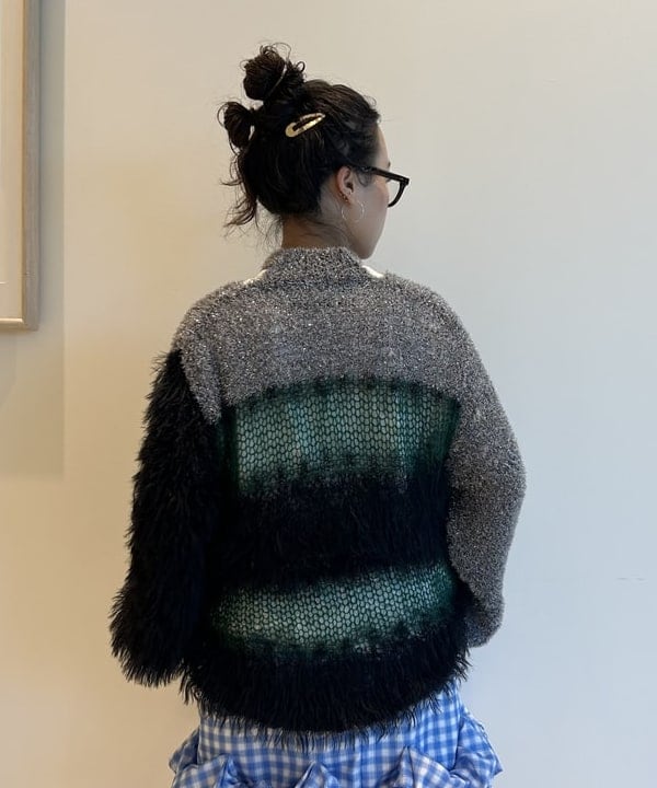 清水 彩乃さんの「BEAMS WOMEN｜maturely / スリーヤーン ボウタイ ロングスリーブ」を使ったコーディネート