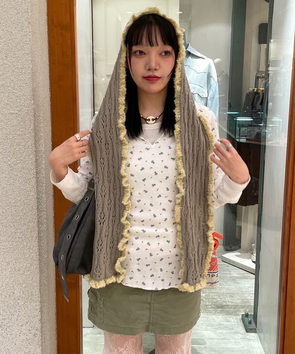 rinnaさんの「BEAMS WOMEN｜フリル フード マフラー」を使ったコーディネート