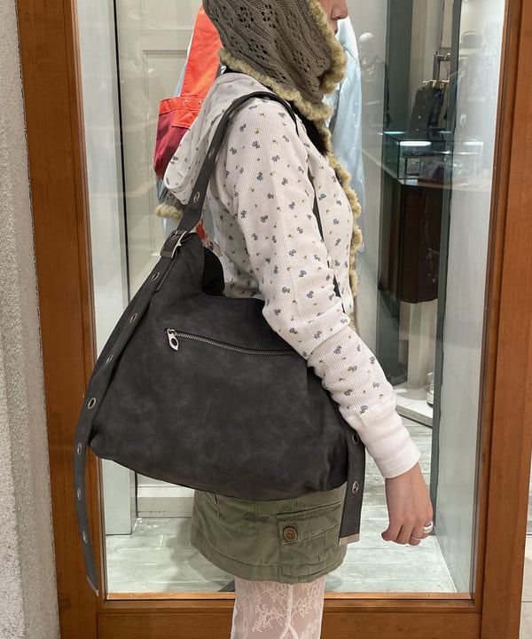 rinnaさんの「BEAMS WOMEN｜フリル フード マフラー」を使ったコーディネート