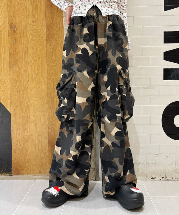 りかちょび/岸本梨佳さんの「BEAMS WOMEN｜AMP_MUSHROOMS」を使ったコーディネート