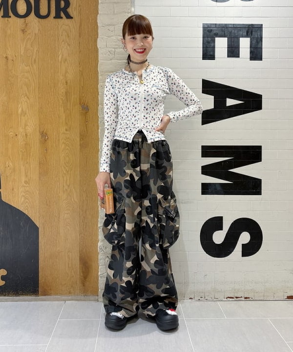 りかちょび/岸本梨佳さんの「BEAMS WOMEN｜AMP_MUSHROOMS」を使ったコーディネート