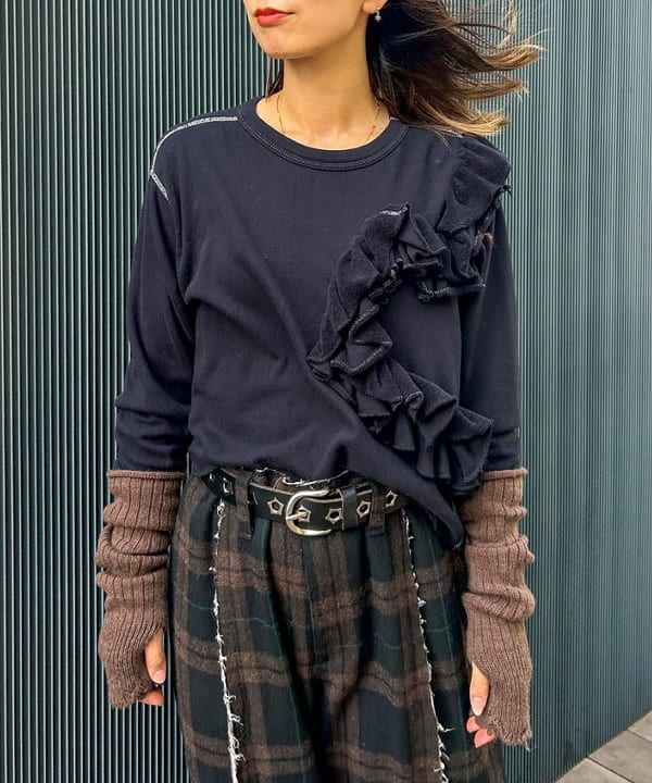 marieさんの「BEAMS WOMEN｜リサイクルウール カットオフ スラックス」を使ったコーディネート