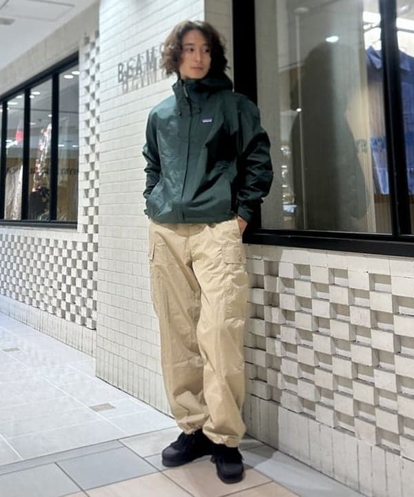 Kellyさんの「BEAMS WOMEN｜patagonia / Torrentshell 3L Jacket」を使ったコーディネート