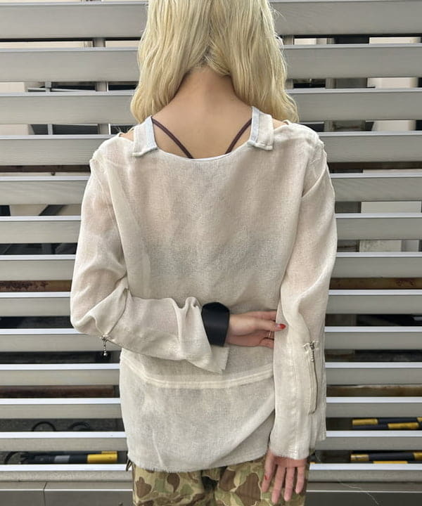 MATSUMOTO AMIさんの「BEAMS WOMEN｜maturely / メッシュ トップ ロングスリーブ」を使ったコーディネート