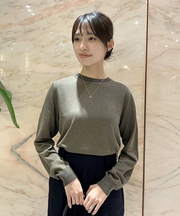 茂野 真楓さんの「BEAMS WOMEN｜TAN / テンセルウール ロングスリーブ Tシャツ」を使ったコーディネート