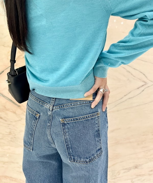 中丸　栞さんの「BEAMS WOMEN｜PUNTI. / PORTRAIT ショルダーバッグ」を使ったコーディネート