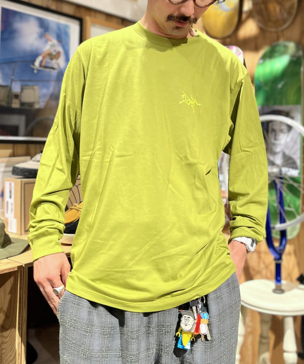 BAKU(東江 漠)さんの「BEAMS WOMEN｜【EXCLUSIVE】ARC&rsquo;TERYX / Beta SL Jacket M」を使ったコーディネート