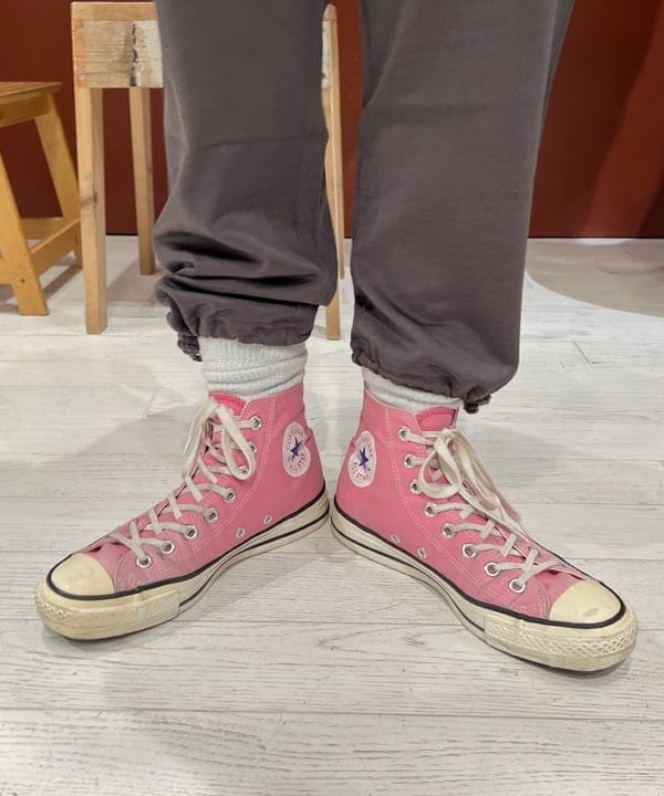 エノモト アミさんの「BEAMS WOMEN｜ロゴ フットボール ロングスリーブ Tシャツ」を使ったコーディネート