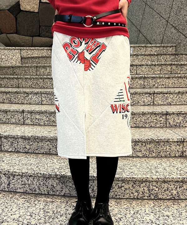 あさひさんの「BEAMS WOMEN｜【別注】athletic wear MASON / メッセージ ロングスリーブ Tシャツ」を使ったコーディネート