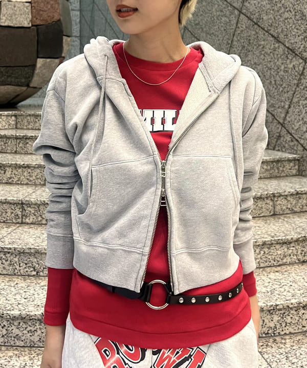 あさひさんの「BEAMS WOMEN｜【別注】athletic wear MASON / メッセージ ロングスリーブ Tシャツ」を使ったコーディネート