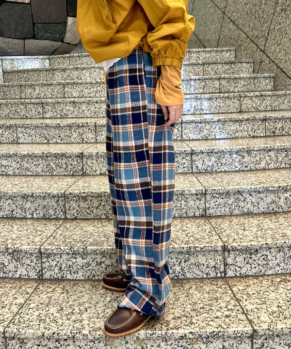 小原 もこさんの「BEAMS WOMEN｜クレイジー ベースボール ロングスリーブ」を使ったコーディネート