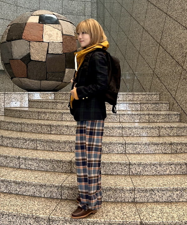 小原 もこさんの「BEAMS WOMEN｜クレイジー ベースボール ロングスリーブ」を使ったコーディネート