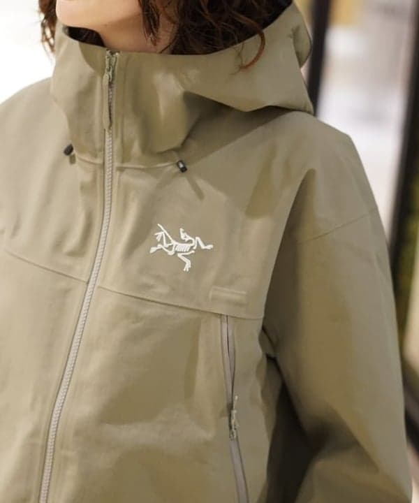 キラリさんの「BEAMS WOMEN｜デニム ブッシュ パンツ」を使ったコーディネート