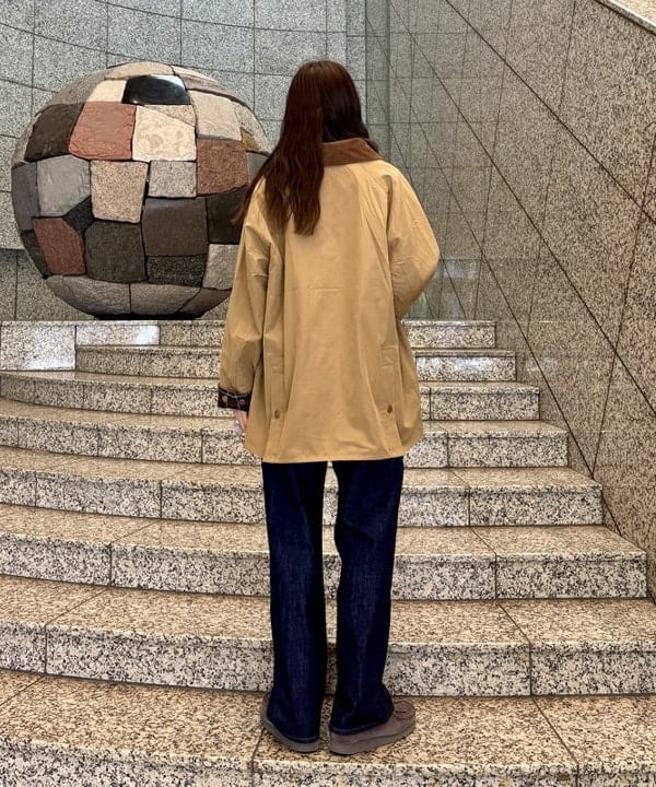 はやしあかねさんの「BEAMS WOMEN｜【別注】Barbour / BEDALE ジャケット」を使ったコーディネート