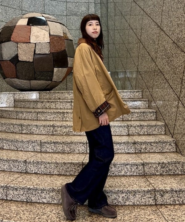 はやしあかねさんの「BEAMS WOMEN｜【別注】Barbour / BEDALE ジャケット」を使ったコーディネート