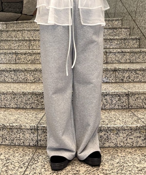 YABUさんの「BEAMS WOMEN｜デタッチ スリーブ ミリタリー ブルゾン」を使ったコーディネート