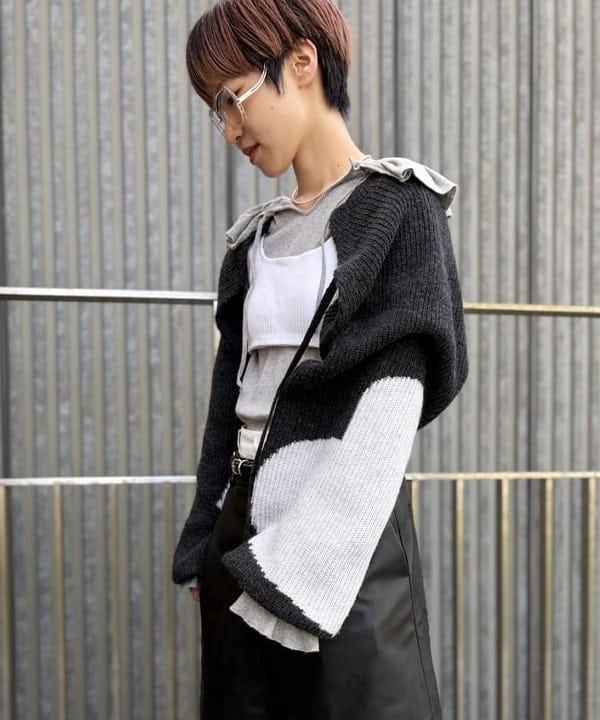 みりさんの「maturely / ワイヤー メッシュ シアー ハイソックス」を使ったコーディネート