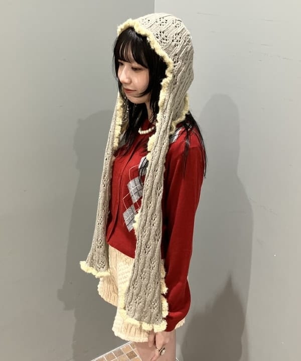 加歩さんの「BEAMS WOMEN｜アーガイル クルーネック カーディガン」を使ったコーディネート