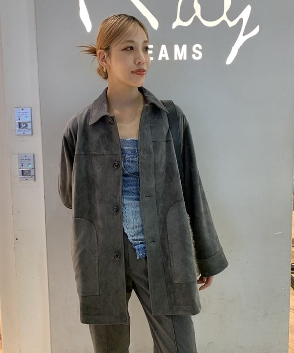 れいなさんの「BEAMS WOMEN｜フェイク スエード ハーフ コート」を使ったコーディネート