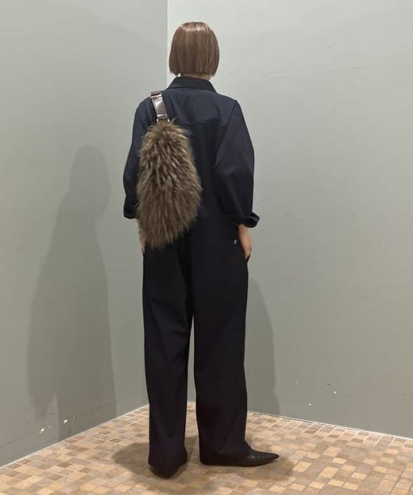 NATSUKIさんの「BEAMS WOMEN｜ロング ファー バッグ」を使ったコーディネート