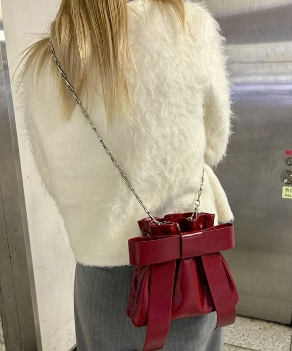 ヒカリさんの「BEAMS WOMEN｜リボン チェーン バッグ」を使ったコーディネート