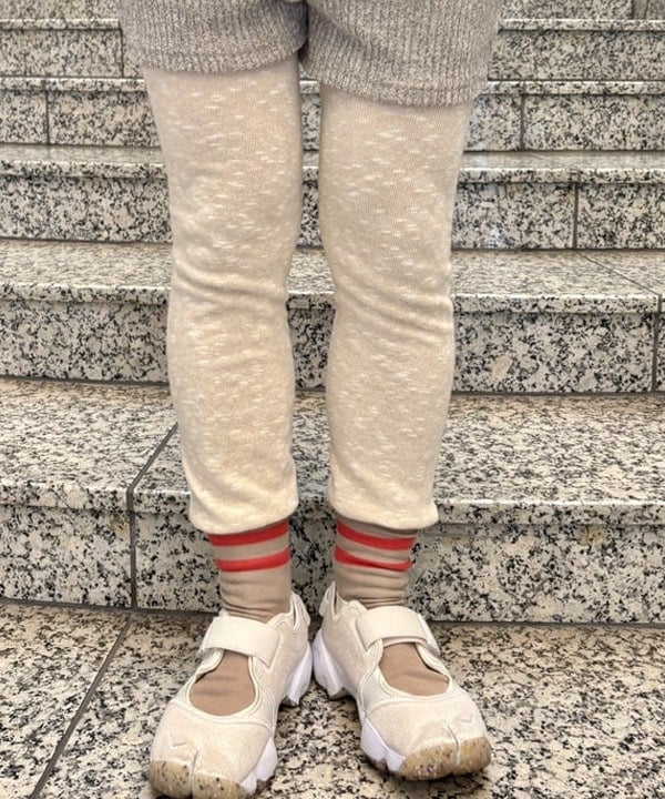 YABUさんの「BEAMS WOMEN｜【別注】TORI-TO / リボン スウェット シャツ」を使ったコーディネート