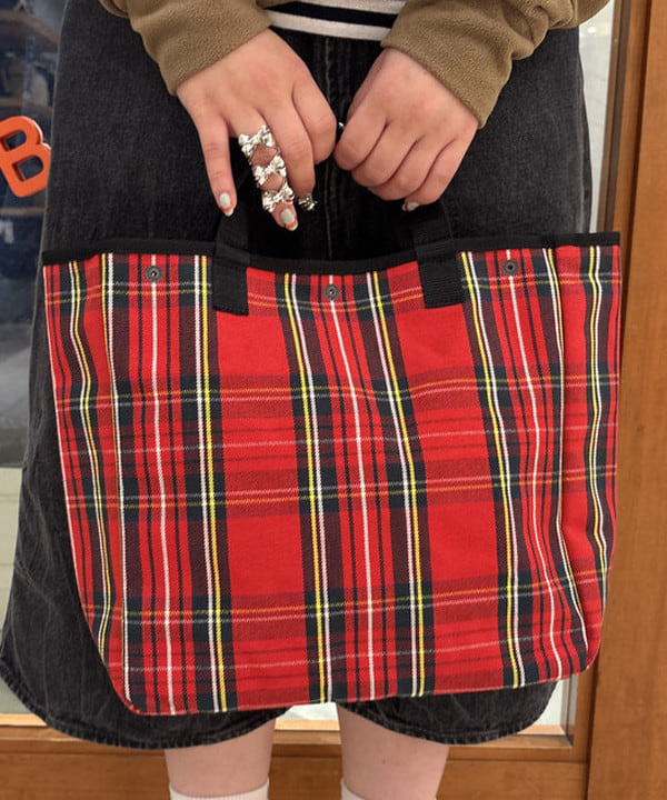 大石彩可さんの「BEAMS WOMEN｜【別注】Orfeo &times; maturely / フリース ハーフジップ」を使ったコーディネート