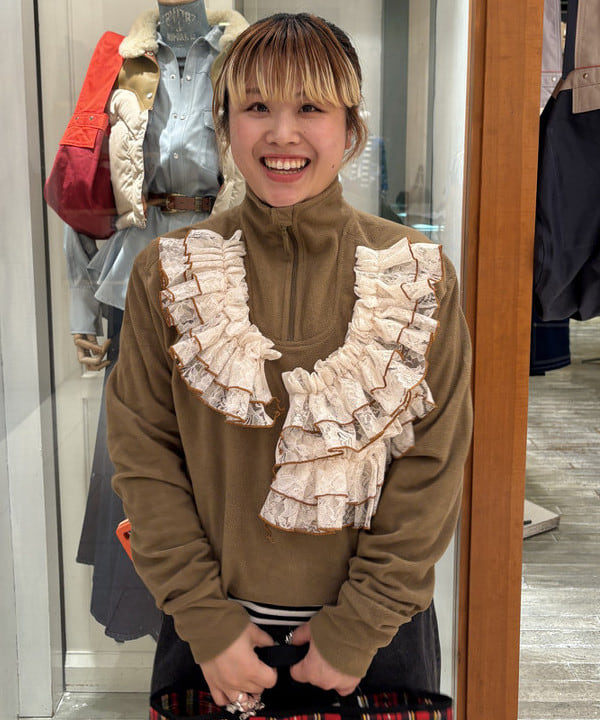 大石彩可さんの「BEAMS WOMEN｜【別注】Orfeo &times; maturely / フリース ハーフジップ」を使ったコーディネート