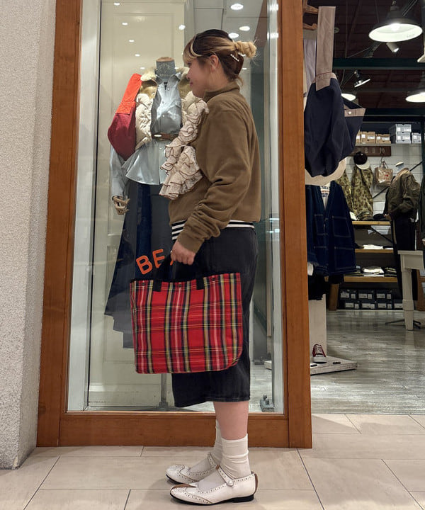 大石彩可さんの「BEAMS WOMEN｜【別注】Orfeo &times; maturely / フリース ハーフジップ」を使ったコーディネート