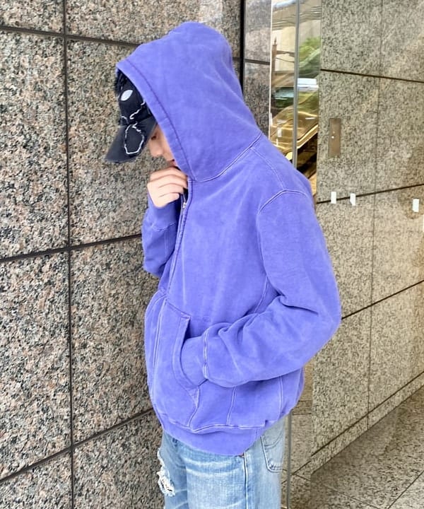 はるひむさんの「BEAMS WOMEN｜【別注】REMI RELIEF / Sweat Zip Hoodie」を使ったコーディネート