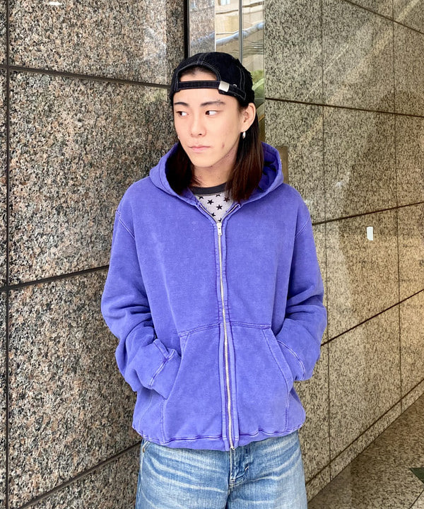 はるひむさんの「BEAMS WOMEN｜【別注】REMI RELIEF / Sweat Zip Hoodie」を使ったコーディネート