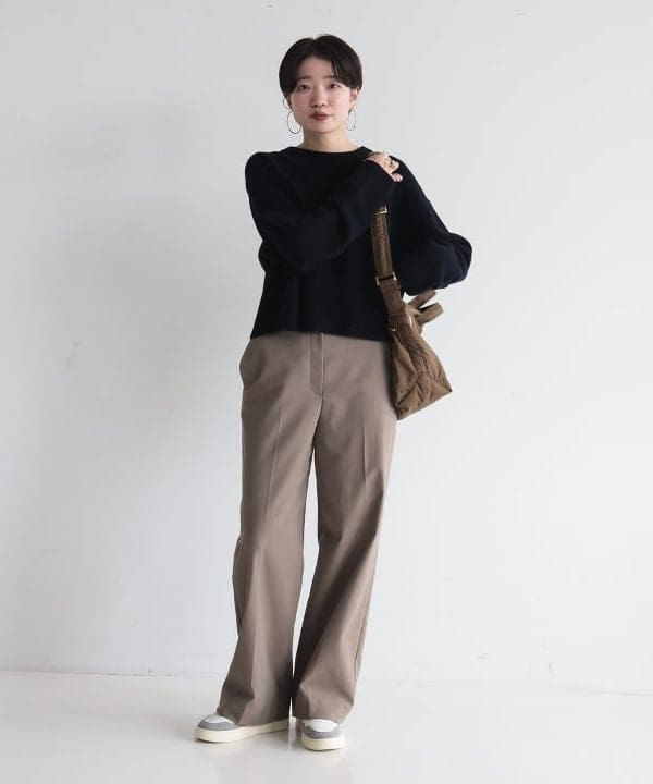SANOさんの「BEAMS WOMEN｜7ゲージ ウール クルーネック プルオーバー」を使ったコーディネート