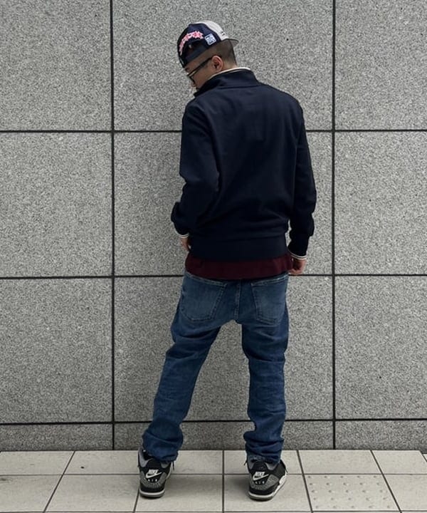 ムファサさんの「BEAMS WOMEN｜【別注】RED CARD TOKYO / Rhythm Zip 25FW」を使ったコーディネート