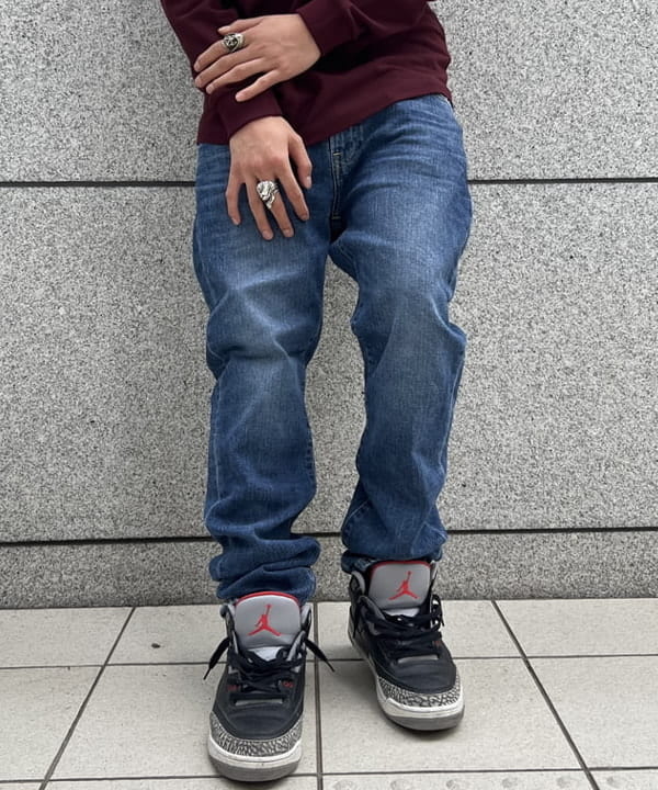 ムファサさんの「BEAMS WOMEN｜【別注】RED CARD TOKYO / Rhythm Zip 25FW」を使ったコーディネート