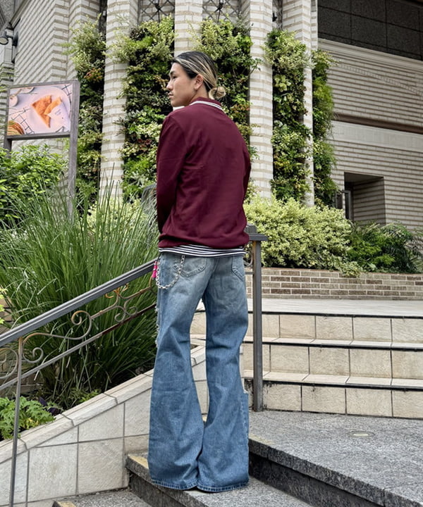 Ryohei Takataさんの「BEAMS WOMEN｜【別注】Lee / RIPPED JEANS」を使ったコーディネート