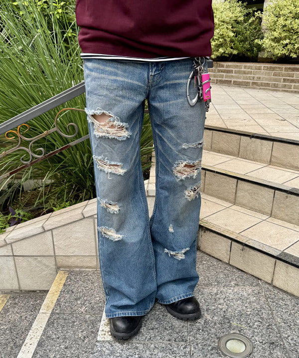 Ryohei Takataさんの「BEAMS WOMEN｜【別注】Lee / RIPPED JEANS」を使ったコーディネート