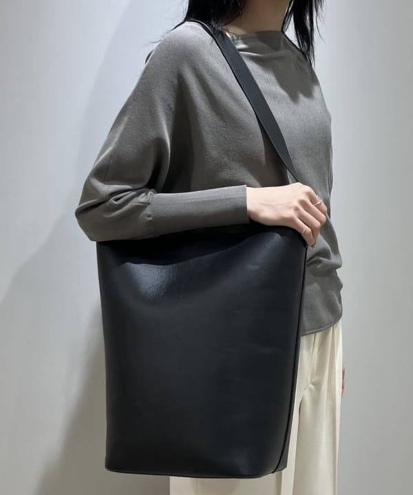 nodokaさんの「BEAMS WOMEN｜フェイクレザー シャツジャケット」を使ったコーディネート