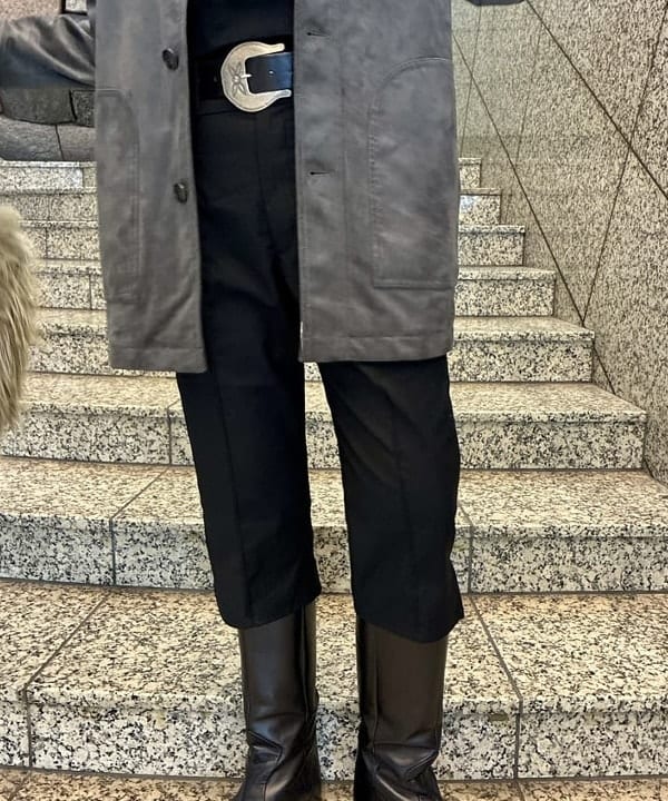 水野 萌香さんの「BEAMS WOMEN｜フェイク スエード ハーフ コート」を使ったコーディネート