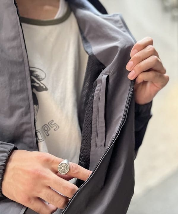 BAKU(東江 漠)さんの「BEAMS WOMEN｜【別注】FRED PERRY / SHELL JACKET」を使ったコーディネート