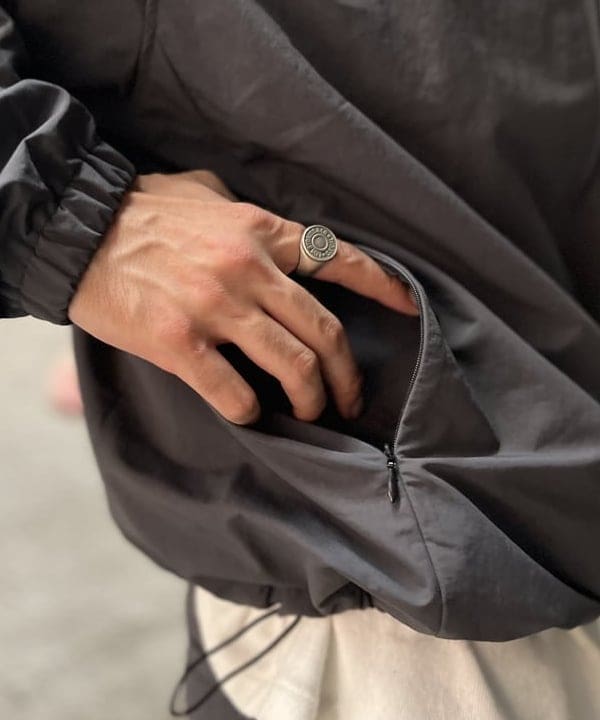 BAKU(東江 漠)さんの「BEAMS WOMEN｜【別注】FRED PERRY / SHELL JACKET」を使ったコーディネート