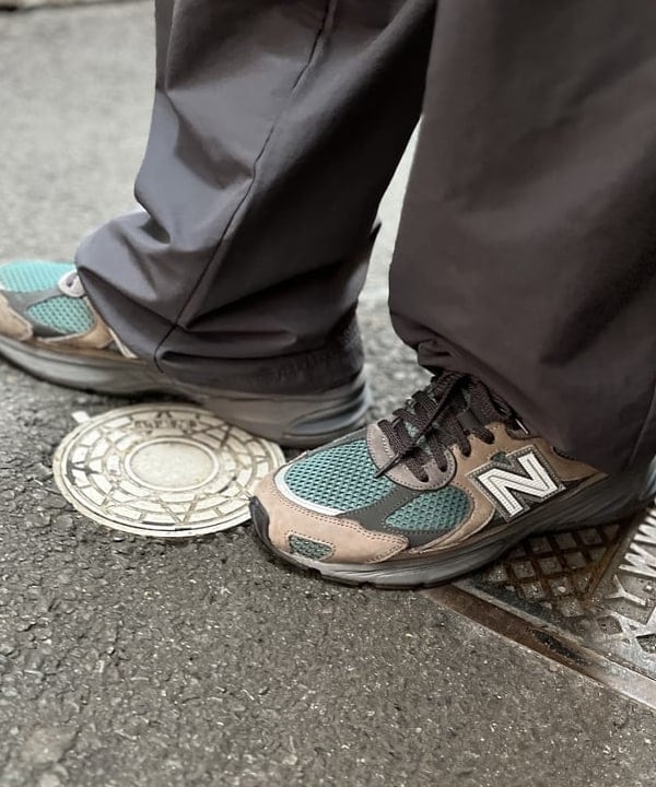 BAKU(東江 漠)さんの「BEAMS WOMEN｜【別注】FRED PERRY / SHELL JACKET」を使ったコーディネート