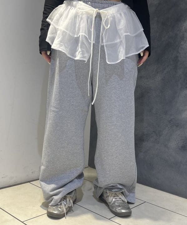 星野 真依さんの「BEAMS WOMEN｜リブ シャーリング カーディガン」を使ったコーディネート