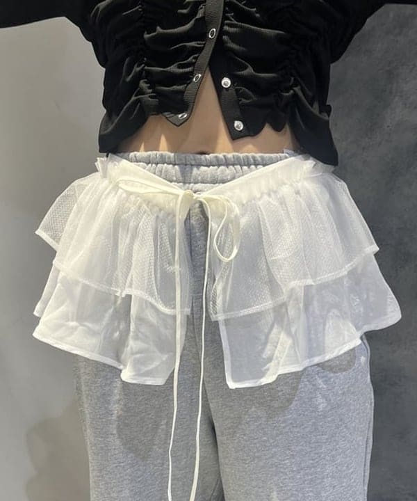 星野 真依さんの「BEAMS WOMEN｜リブ シャーリング カーディガン」を使ったコーディネート