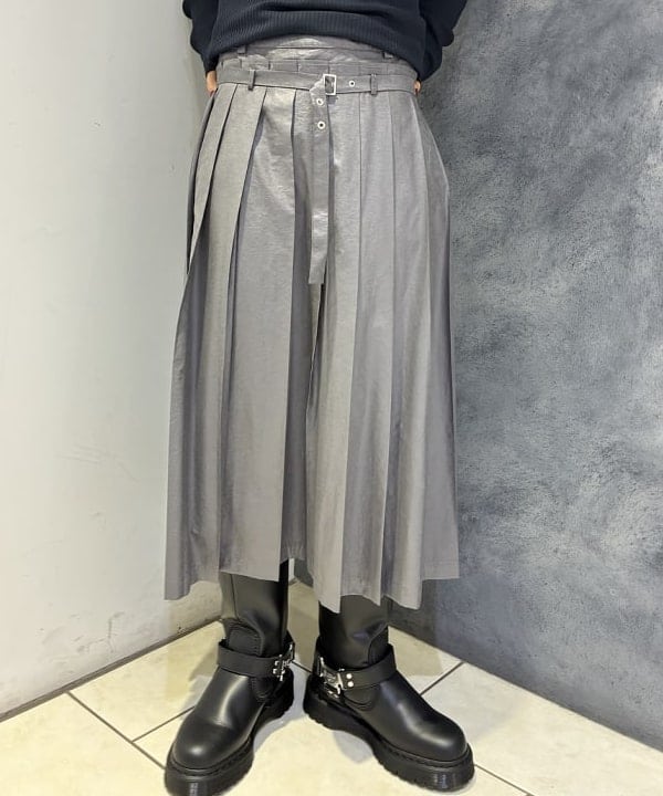 SAEさんの「BEAMS WOMEN｜【別注】FRED PERRY / Twin Tipped Ribbed Polo Shirt」を使ったコーディネート