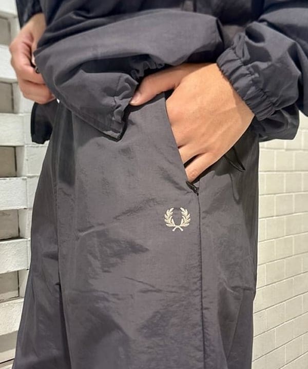 Kellyさんの「BEAMS WOMEN｜【別注】FRED PERRY / SHELL JACKET▲」を使ったコーディネート