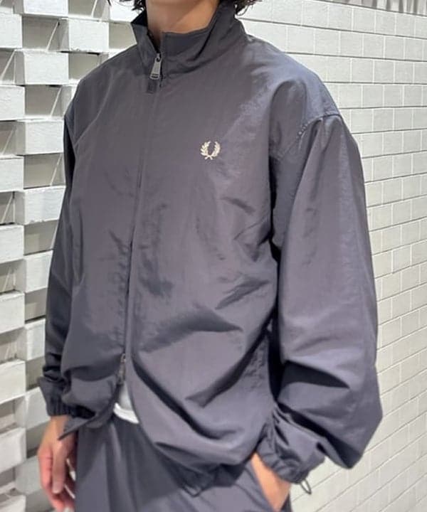 Kellyさんの「BEAMS WOMEN｜【別注】FRED PERRY / SHELL JACKET▲」を使ったコーディネート