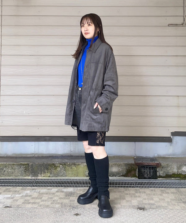 カタヤマ アヤさんの「BEAMS WOMEN｜フェイク スエード ハーフ コート」を使ったコーディネート