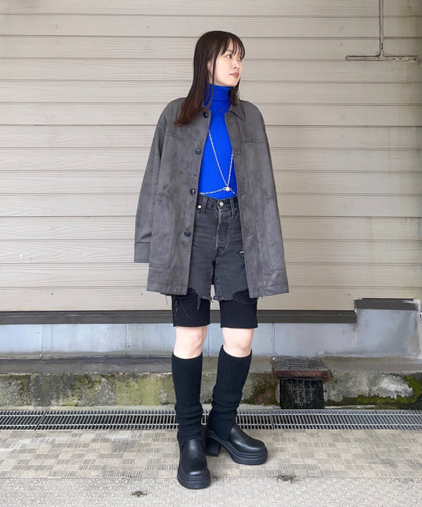 カタヤマ アヤさんの「BEAMS WOMEN｜フェイク スエード ハーフ コート」を使ったコーディネート