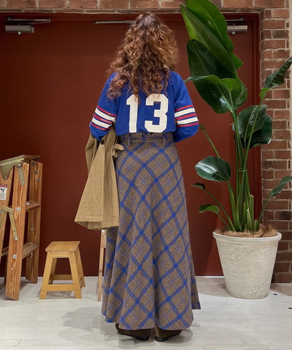 エノモト アミさんの「BEAMS WOMEN｜コットン ナイロン ミリタリー ステンカラー コート」を使ったコーディネート